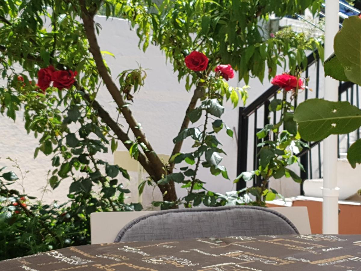Angelika House 1 Apartment Marathias  Bagian luar foto