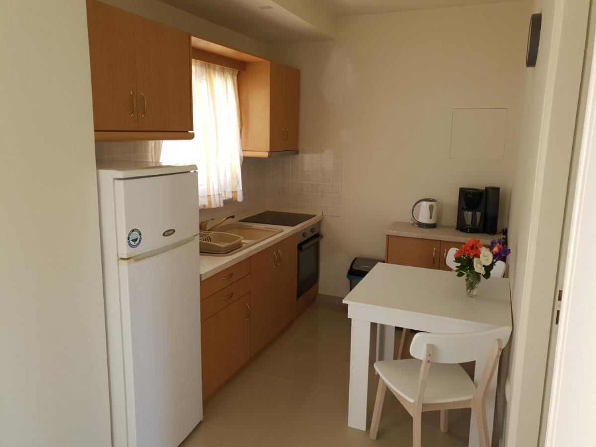 Angelika House 1 Apartment Marathias  Bagian luar foto