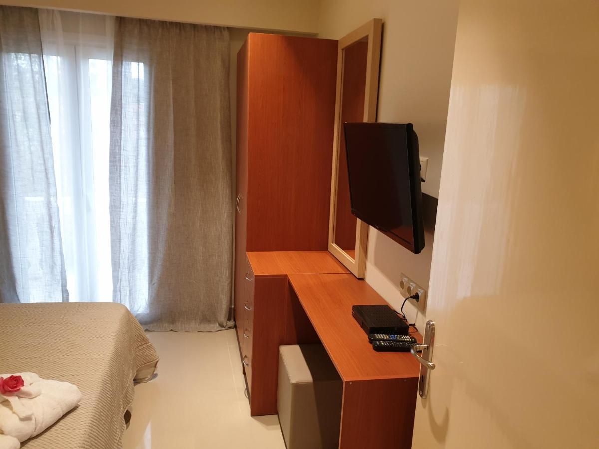 Angelika House 1 Apartment Marathias  Bagian luar foto
